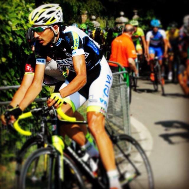 AntonioMeroles1's tweet photo. Buona Domenica #gogogo #corse#ciclismo#passione http://t.co/z2sFws6YaU