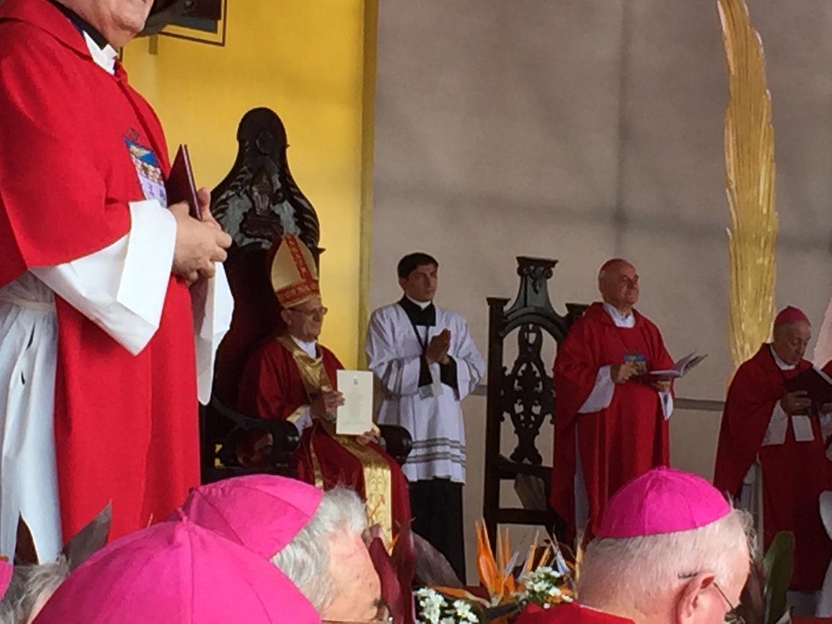 bishopsoto's tweet image. At the Beatification of Archbishop Oscar Romero
