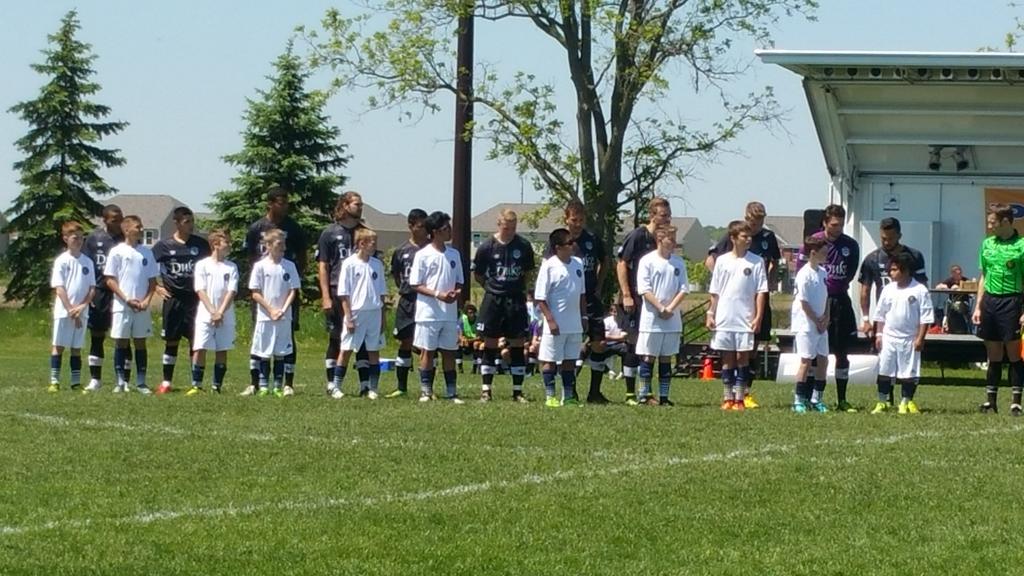 cyberpseudonym's tweet photo. . @chillsoccer U12 Boys Black escorted @KWUnitedFC for their noon game vs. @MichiganBucks @CantonCup today #gochill http://t.co/omXDAndTvU