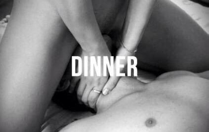 DailySexSupply's tweet photo. #IfWeDate I eat three square meals a day🍴😏 http://t.co/ol1dKVaVWR