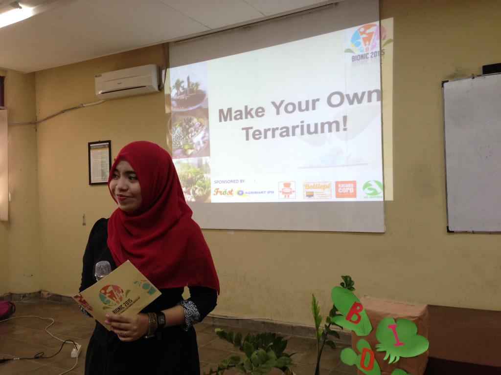 Bionic_IPB's tweet photo. Workshop ini di sponsori oleh : @katalyst, Al amin, Beli lepi, Agrimart, super kue, dan Frost relic http://t.co/1jEBBd8wfW