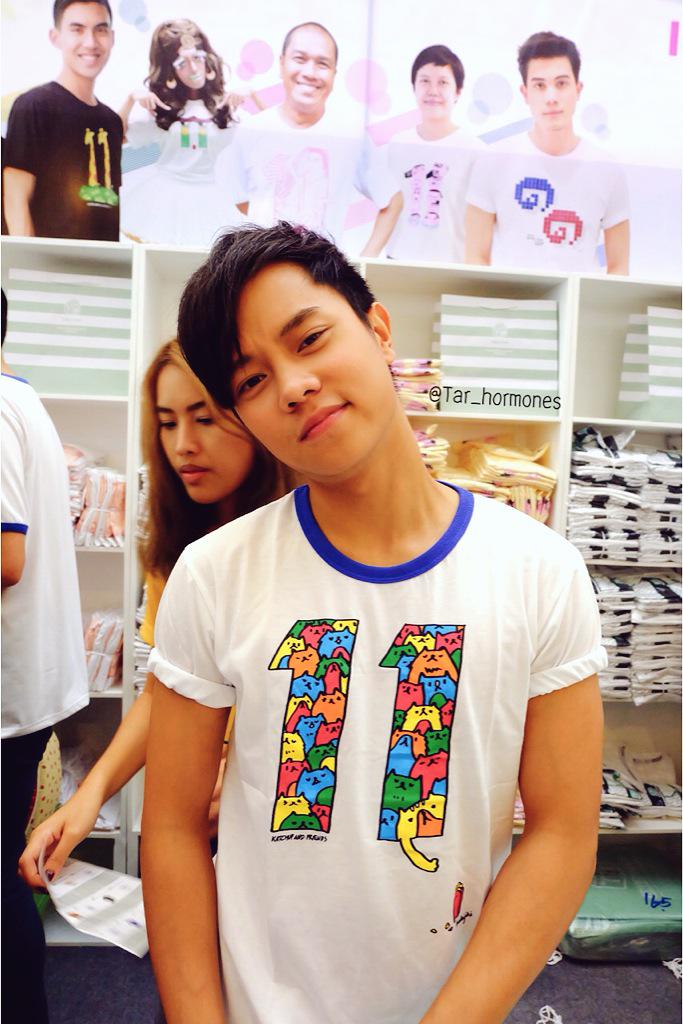 Tar_Hormones's tweet photo. ต้องการอะไรจากผมครับ..... #11THGTH cc: @gunnjunhavat http://t.co/EKVtNPURR4