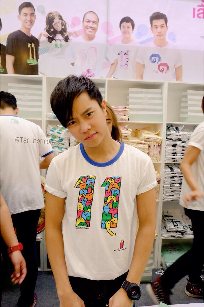 Tar_Hormones's tweet photo. ต้องการอะไรจากผมครับ..... #11THGTH cc: @gunnjunhavat http://t.co/EKVtNPURR4