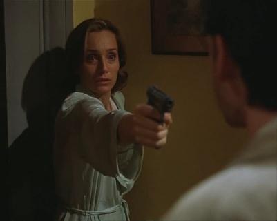 Aquí Kristin Scott Thomas pidiendo un boy (francés) para su cumple...
Happy Birthday! 