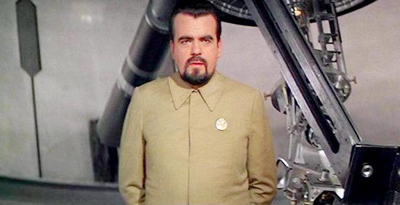 Let\s rake the moon, Hugo!
Happy Birthday, Michael Lonsdale! 