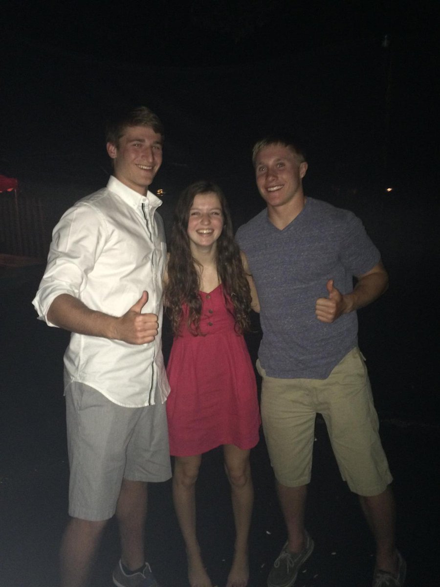 yball_tailgate's tweet photo. Winning on and off the court. @TherealCBrahler http://t.co/mEmLp4B2na