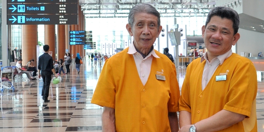 Keeping #ChangiAirport spick &amp; span. RT to show your appreciation for our cleaning staff! -Y goo.gl/gYJrY8