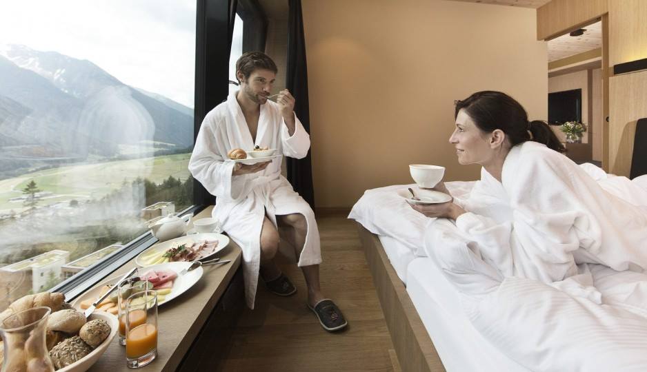 leadingspa's tweet image. Frisch verliebt ins Gradonna****s
bit.ly/1PUv4sa
#leadingsparesort #wellness #gradonna #verliebt #pärchen