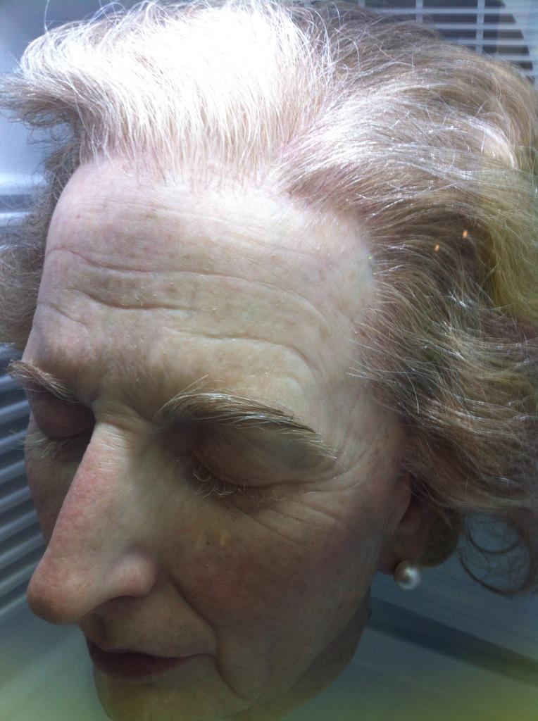 KayDoble's tweet image. Personal highlights #Art15London #unixgallery #uncomfortablyrealistic