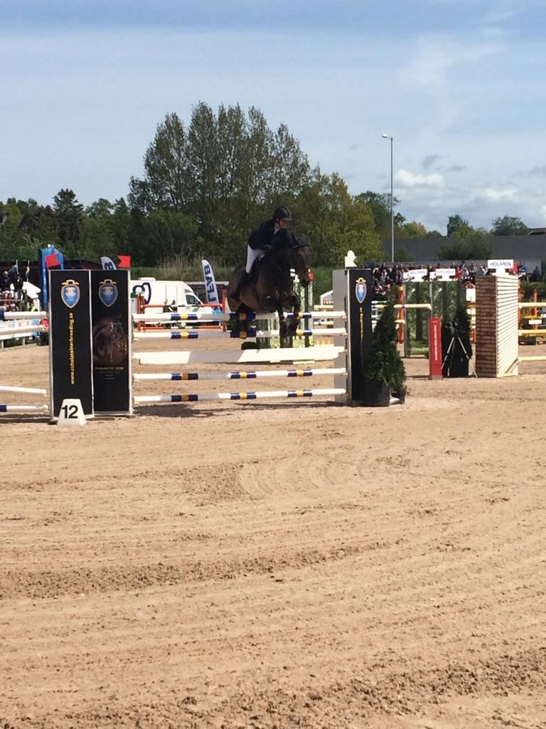 Nu är finalen igång! Lycka till alla tävlande! #nihs2015 #7star #ridsportplay