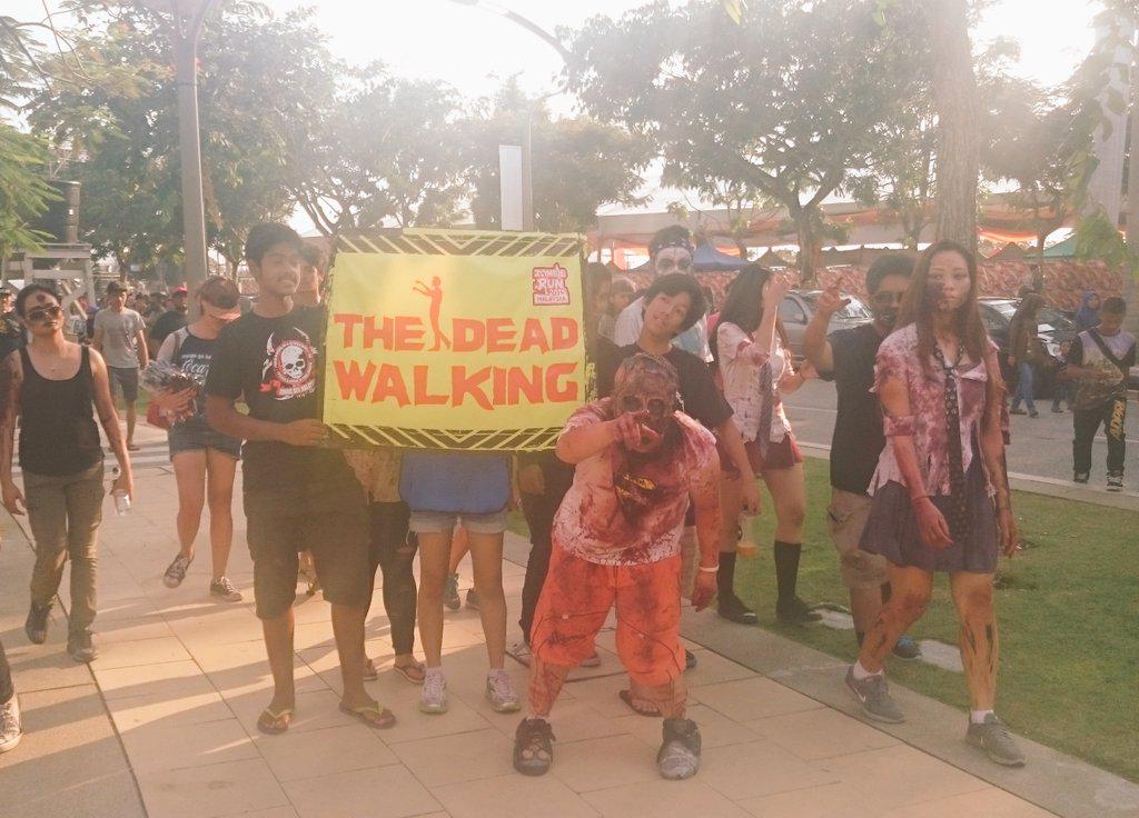 HBN2016's tweet photo. Mari menyertai Zombie Run dengan The Walking Dead di #FBP15. Adakah anda berani? http://t.co/7SNWFxHe02