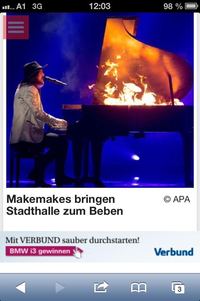 WAinetter's tweet photo. #ESC Am Anfang der Story heißt es "fade Show", am Ende "#Makemakes bringen Stadthalle zum Beben". #Makemakesnosense http://t.co/5RrZ93PKaV