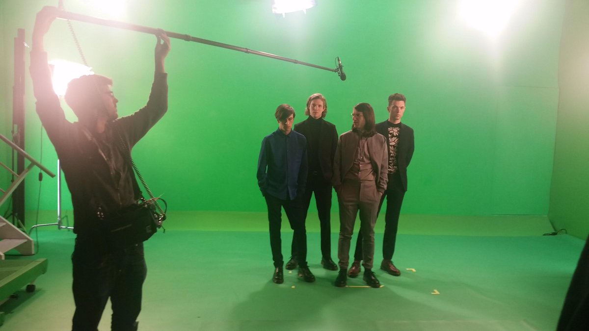 specalentor's tweet photo. making of #KyotoGarden video
source: 1)http://t.co/BwswIOEm0u 2)http://t.co/R2J2AzyJu8
#SpectorMar30 #SpectorMar31 http://t.co/4BpfSoXnre