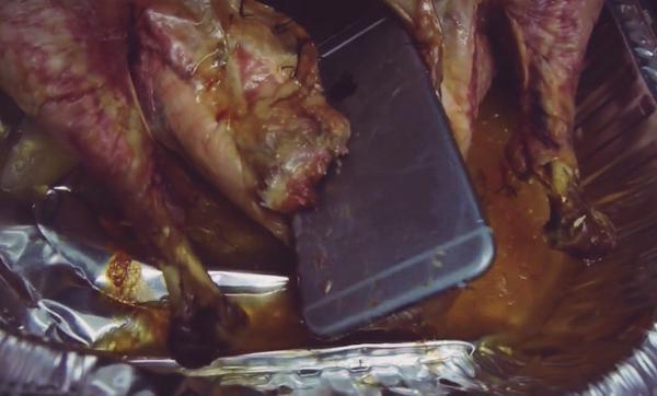 TumblrAhOk's tweet photo. -putain pk ta mis mon iphone dans le cul du poulet
-tumblr
-ah ok http://t.co/UUc8Q0tmAT