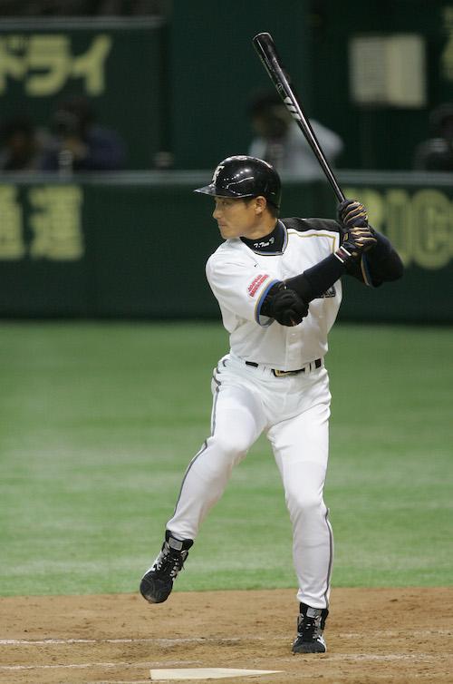 坪井 智哉 1036試合 .292(3348-976) 32本塁打 265打点 50盗塁 41犠打