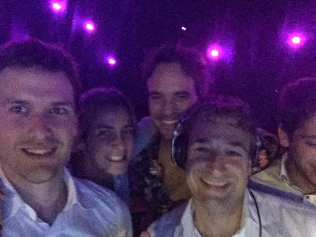 Hay equipo en <a href="/GardenSanIsidro/">Garden San Isidro</a> <a href="/JuanDiegoML/">Juan Diego M Larrea</a> <a href="/ChuleBernardo/">Martín Bernardo</a> <a href="/Pulidem/">Dem Puli</a> <a href="/negropeverelli/">Fran Peverelli</a>