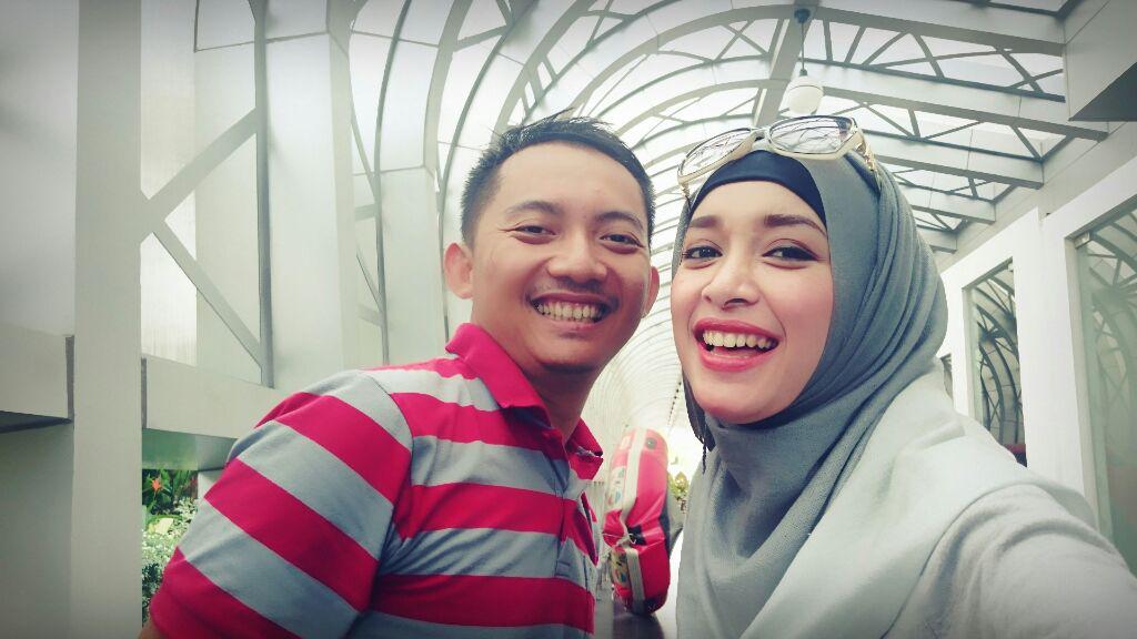 We are not romantic but we are "sok nyentrik" :D with <a href="/inkanaz/">Inka Noor Aulia</a>