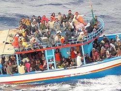 Sowetan1981's tweet photo. Indonesia begins search for migrant boats http://t.co/KY3fgXI1Zi http://t.co/7cyKZOlKUU