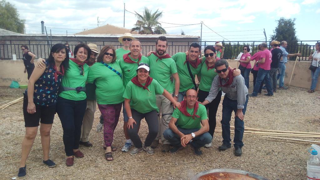 LaAlborga's tweet photo. Este es el ambiente que se vivió ayer en Raspay @YeclaCapital @ @isidroyecla http://t.co/QHBFDT6G2g