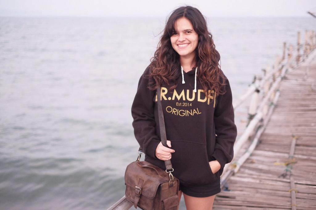 drmudfi's tweet image. Come on guys di order sweaternya . Sisa tinggal 4pcs size L aja . Lngsung aja visit : drmudfi.com