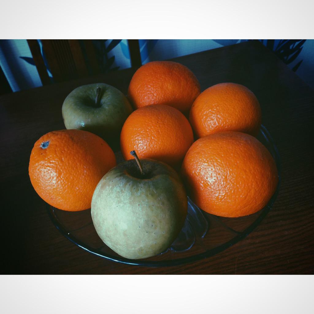 Lina_0000's tweet photo. Когда на творчество пробило😂😌 http://t.co/HXS6TnaRJY