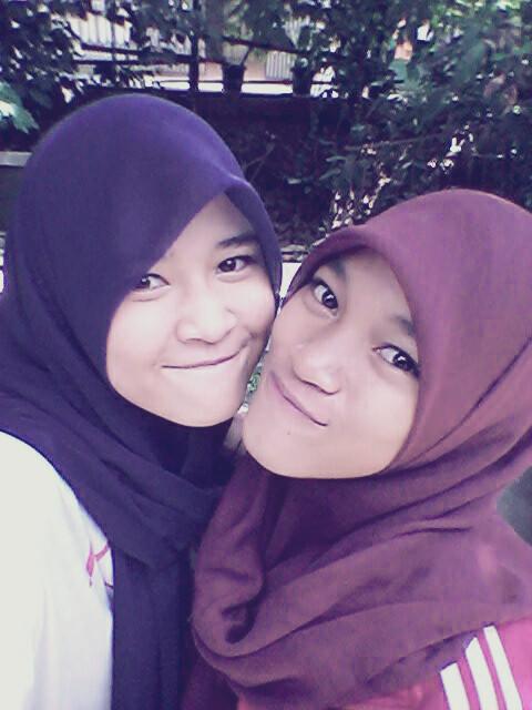 _zahranada tweet picture
