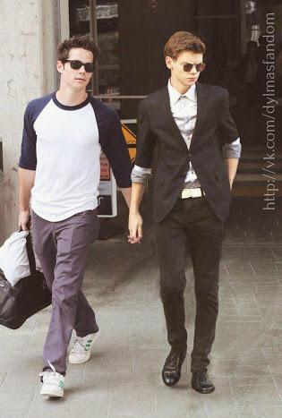 Newt. (@brokenlnsanity) on Twitter photo 