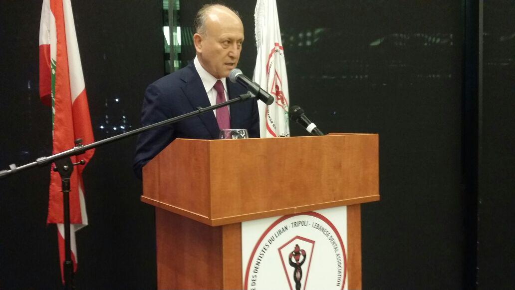 ريفي لرعد بعشاء أطباء الأسنان: أنا من مدرسة الشهداء الكبار وستحاسبون على كل جريمة ارتكبتموها 
futuretvnetwork.com/node/159624