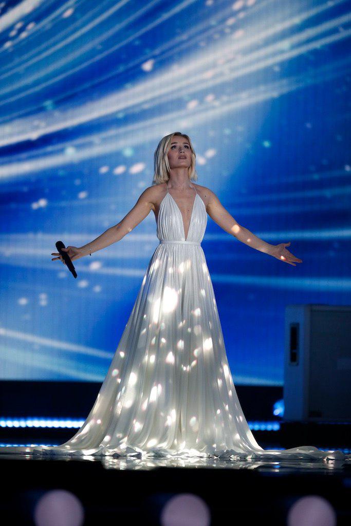 Thank1D230710's tweet photo. именно тот случай,когда серебро ДОРОЖЕ золота!
Полина, гордимся тобой! самая лучшая! #ГагаринаПоехали #ГагаринаЛучшая http://t.co/bKpEN7V5ik