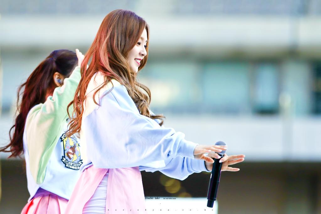 5REDVELVET's tweet photo. [HQ] 150523 RED VELVET at 2015 Dream Concert

IRENE by doubletakes_ (1) http://t.co/sLHtLX59ec