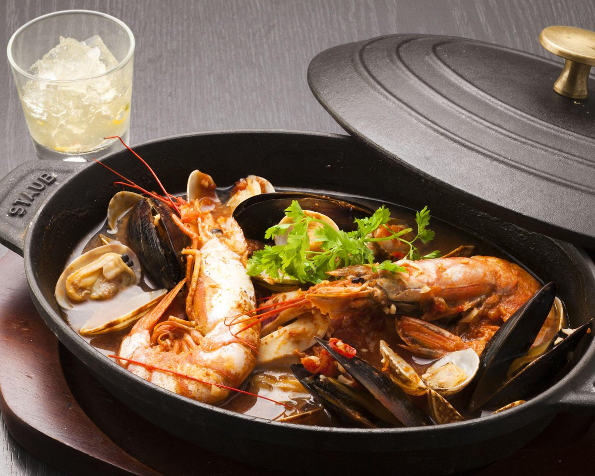 千の庭hanare立川店 こちらも注文数多いです コラーゲンブイヤベース メニューには載っていませんが 残ったスープでリゾットに出来ます 立川 女子会 千の庭 北口 ルミネ 飲み放題 生ビール Http T Co Bwwmjhwqb3