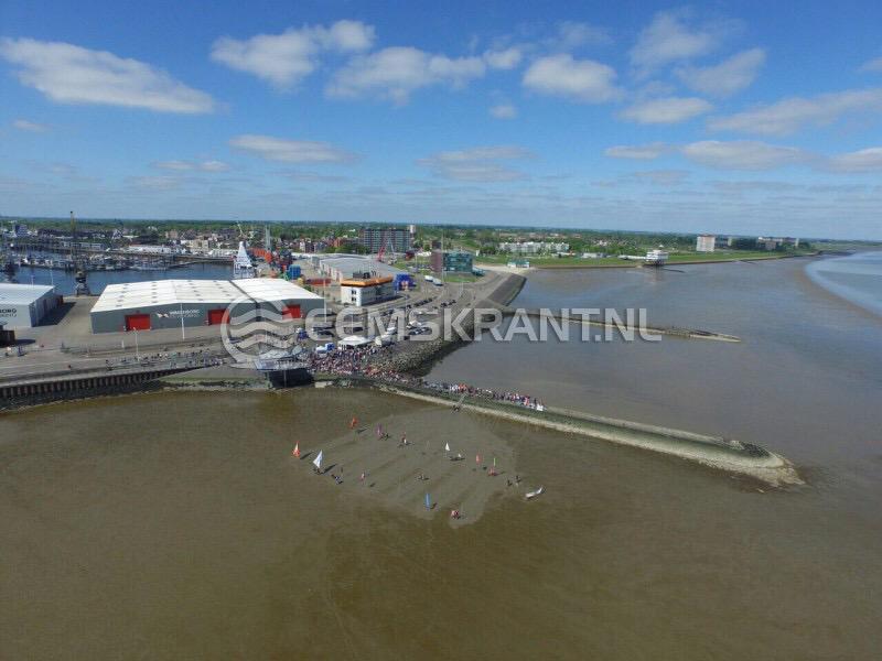 Overzichtsfoto van het sliksleën vanuit de lucht. #PFD2015 <a href="/Pinksterfeestdz/">Pinksterfeesten</a>