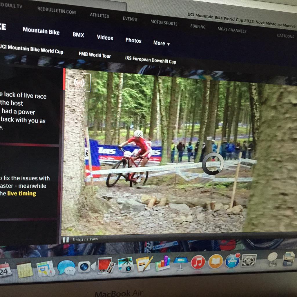 Fajnie czasem popatrzeć jak męczą sie inni, zwłaszcza na lubianych trasach😉 #MTB #NoveMestonaMorave