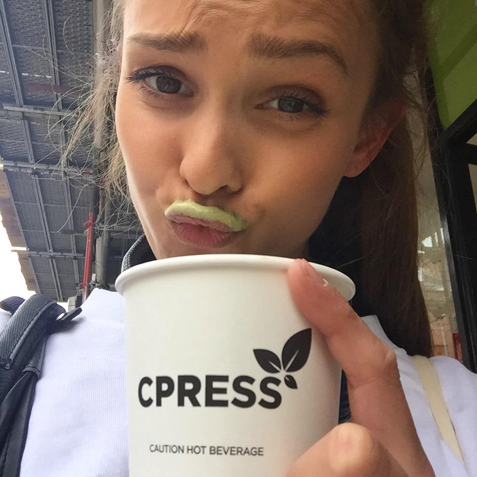 ldnfitnessguide's tweet photo. #GotMatcha? ๐๐ต๐๐ผ @cpressjuice giving me a boost of Greenie energy before dropping and giving Zen with @juliemontagu http://t.co/ldxUsDZQQj