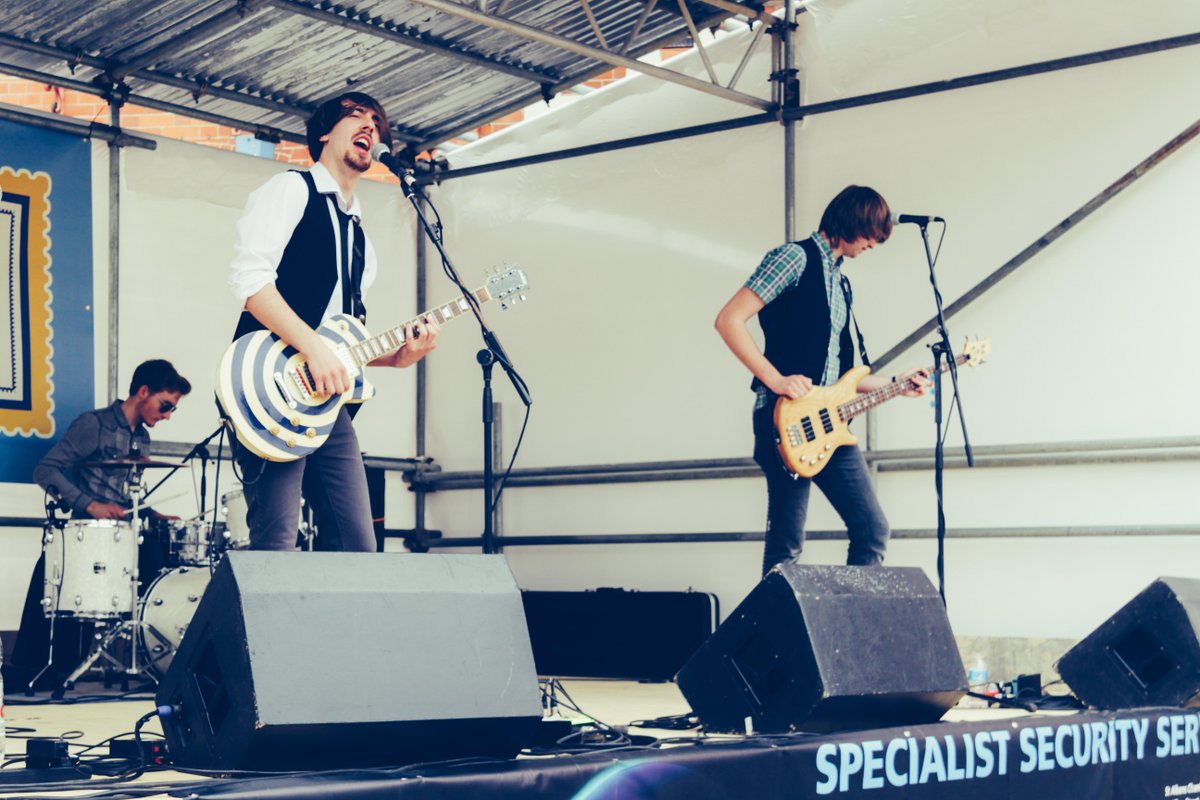 UTC_BAND's tweet photo. We had a blast playing at Faye In The Square! 

We will be at @thelazylizard from 11pm tonight! http://t.co/GAPZeXbdDp