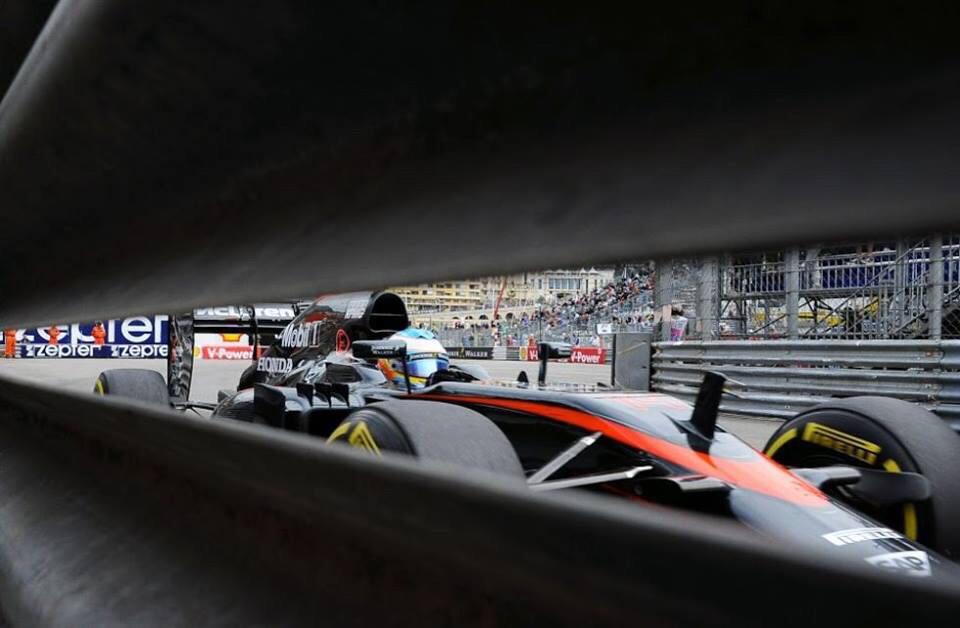 alo_oficial's tweet photo. Para empezar un proyecto, hace falta valentía. Para terminar un gran proyecto, hace falta perseverancia. #aPorEllo 👍👍 http://t.co/mo61cNKtzE