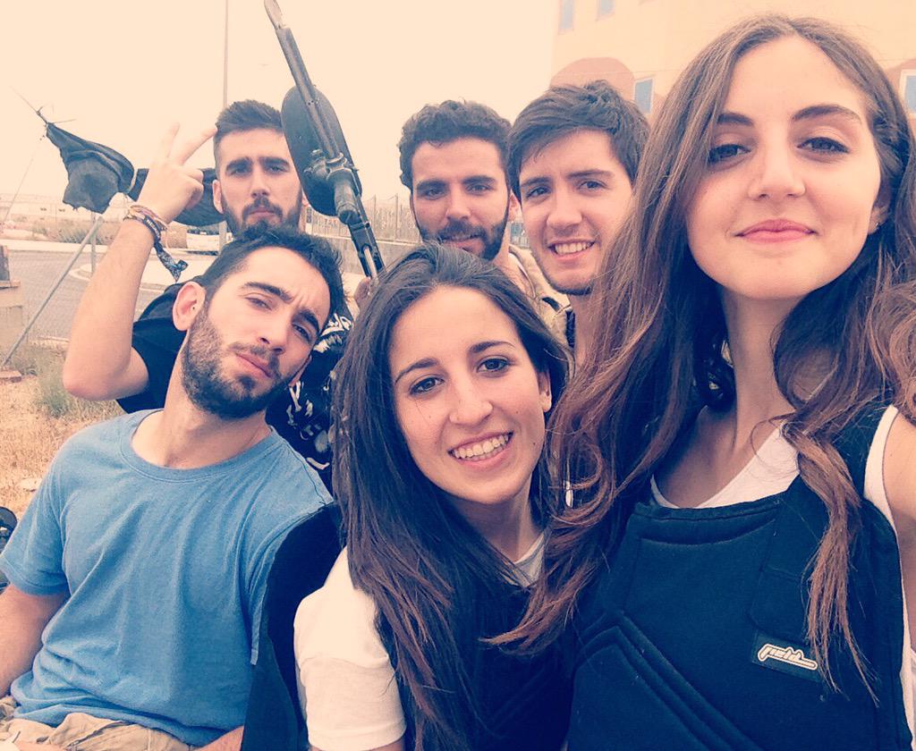 esthermf18's tweet photo. Gran día el de hoy👌🏻👌🏻 @MariaGarciaP96 @chispadav @Grinwar @fran_danone @standbyO_o http://t.co/ewN4xq1TRw