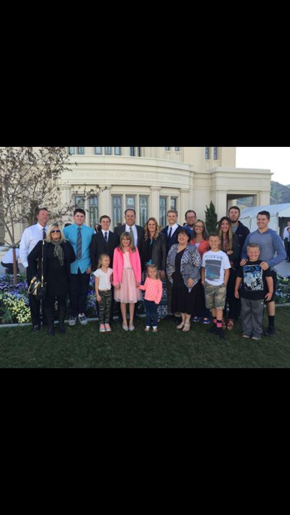 JRawl_7's tweet photo. Fam over all! http://t.co/qnmCS1sPwR