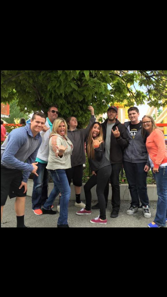 JRawl_7's tweet photo. Fam over all! http://t.co/qnmCS1sPwR