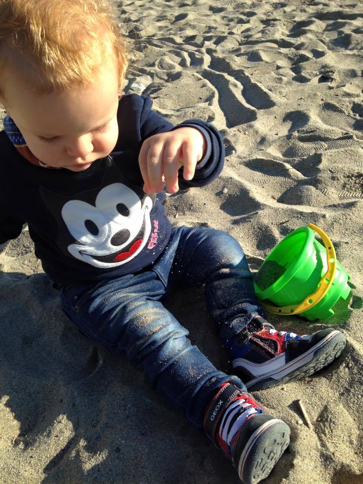 Giochi sulla spiaggia.
Grazie a Valentina Bergonzi per la splendida foto! on.fb.me/1FMzHVD
#familyhotel