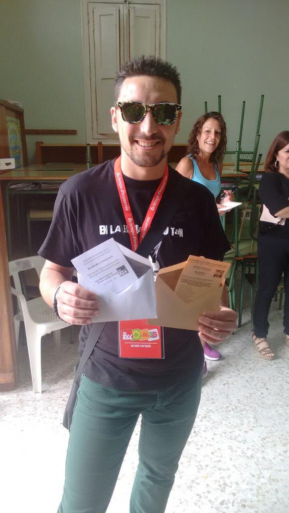 ReptilRiberenc's tweet photo. Ja he donat el meu suport al canvi #24M #ÉsTempsDeVotar #ÉsTempsdEsquerres http://t.co/l99HuD0roJ