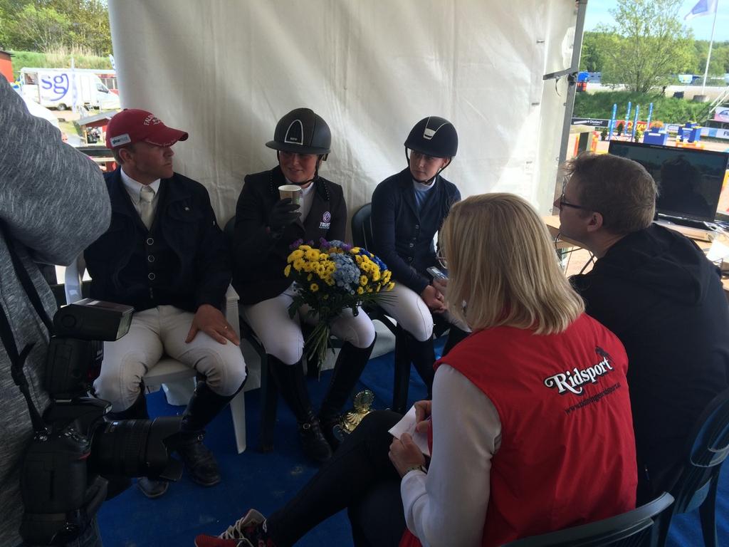 Grattis till Stephanie Holmén med hästen Damgaardens Extens till 1:a plats! #nihs2015 #7star #ridsportplay