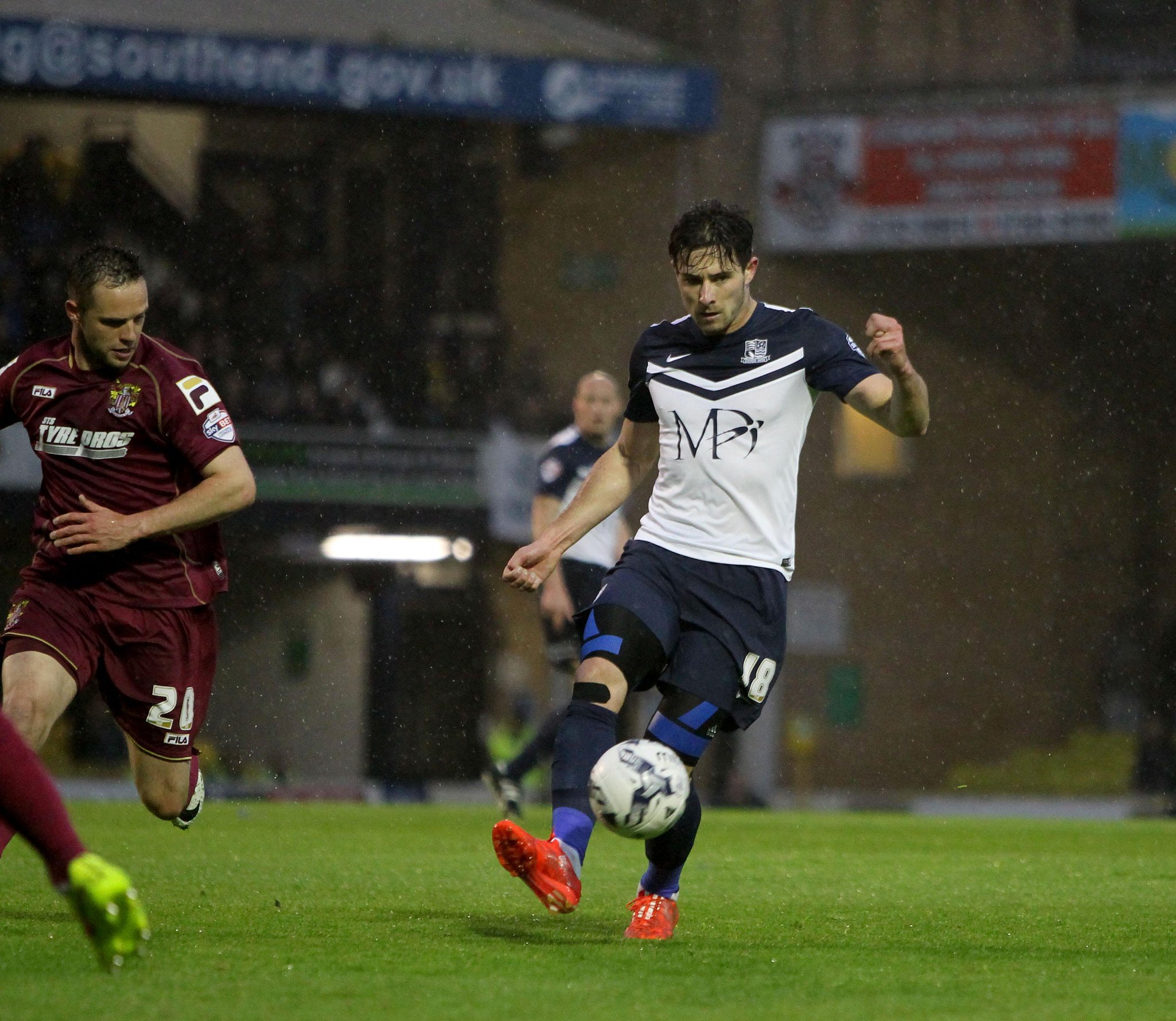 Happy Birthday to Blues midfielder Ryan Leonard, who turns 23 today! 