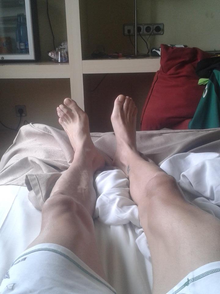 Antonio_Toboso's tweet photo. Descansando antes de salir al estadio. Vamos @JerezClubFutbol. A por la victoria. Si se puededdd. http://t.co/L2nnv7um5u