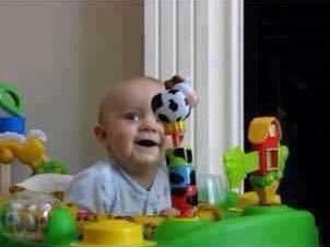 extremelyash's tweet photo. My reaction to Michaels hair colour change 
@5SOS_Daily http://t.co/njiohJQgYc