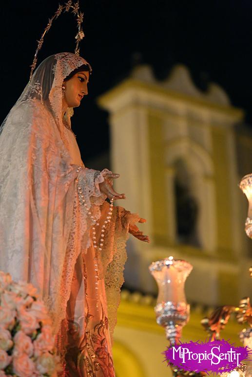 BoqueronOro's tweet photo. #galeria Málaga: Procesión gloriosa de M Stma del Rocío
FOTOS DE @FotoSegovia http://t.co/LmzACGry4V #CofradiasMLG http://t.co/HiyXJ2tLiB