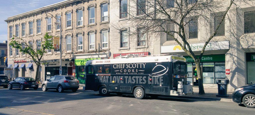 chefscottycooks's tweet photo. Ok....who just saw me parallel park this puppy .@DowntownGuelph ... #FeelingAwesome! delivering #WomenToWomen #Apt58 http://t.co/ea60Jb9mRD