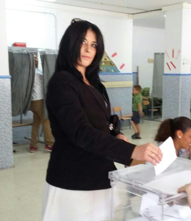 PAterritorioCDZ's tweet photo. #ApoderadosPA Vota @Silviaporarcos, candidata PA Alcaldía #ArcosdelaFrontera Fuerza andalucista al Ayuntamiento! #24M http://t.co/qjY3BMD1V3