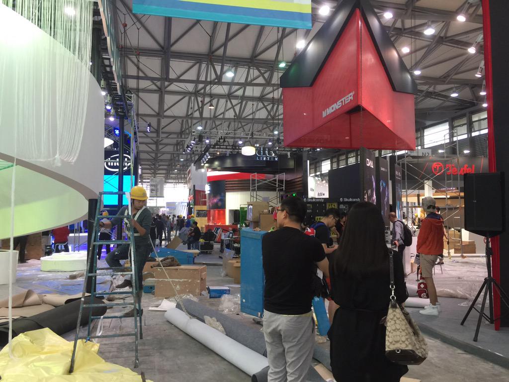 Building overnight for the future of innovation @CES_Asia @intlCES #china