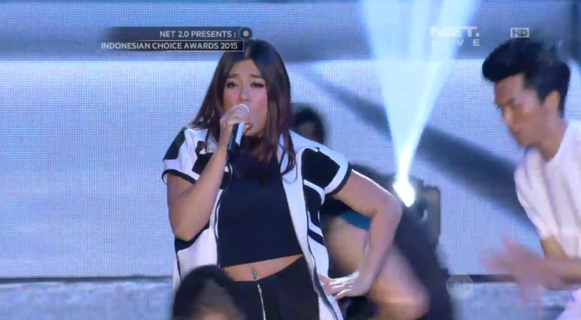 mdtvindonesia's tweet photo. Gimana penampilan @agnezmo barusan di #NET2Anniversary? http://t.co/r3Cm781SEY